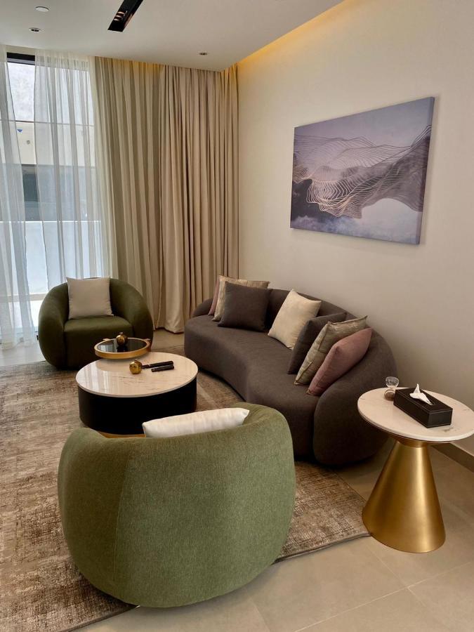 North Apartment *